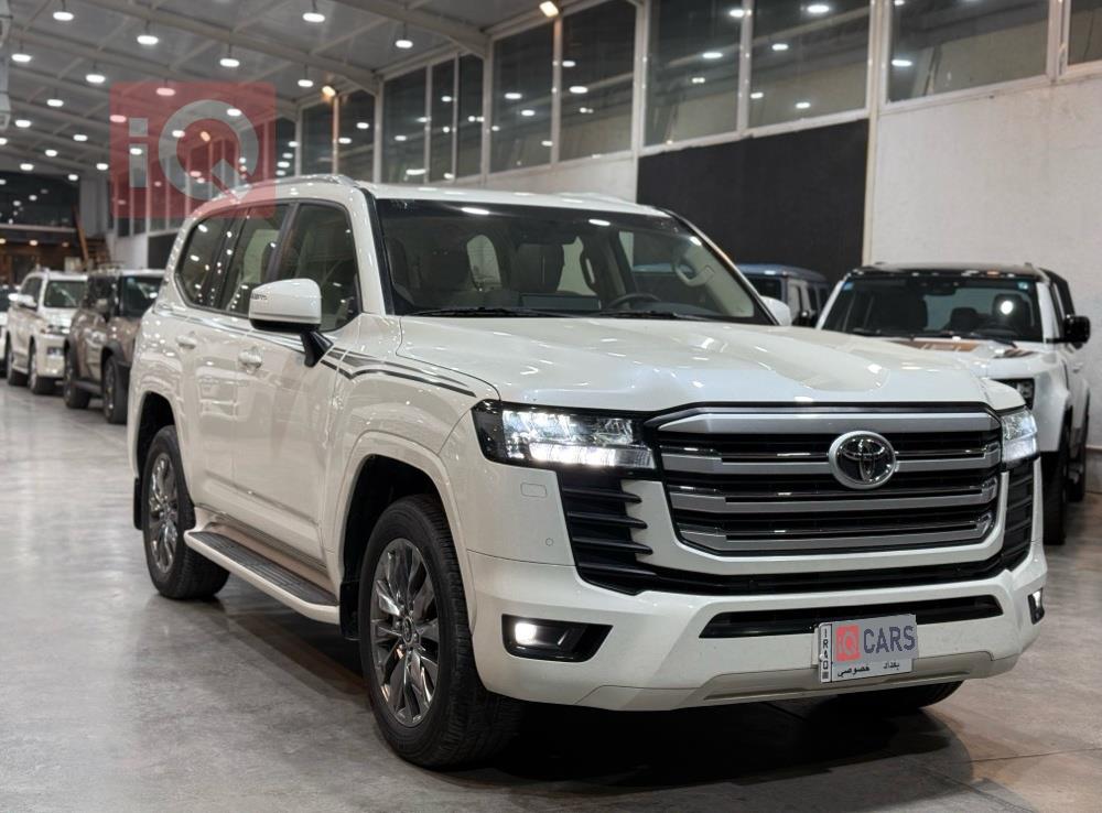 تويوتا لاندكروزر